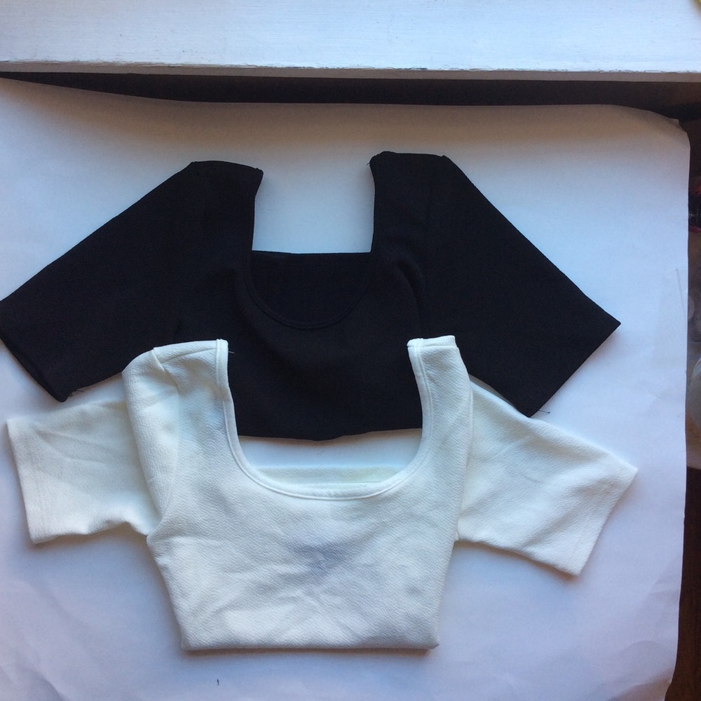 About a Girl 2 Crop Top White & Black, Sz Small